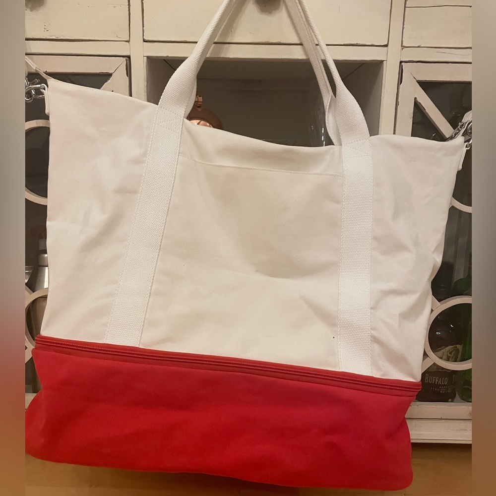 Mark & Graham “Pop Of Color” Canvas Weekender - image 5